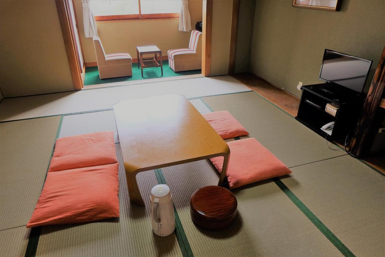 Hotel Takimoto Yamanouchi  Zewnętrze zdjęcie